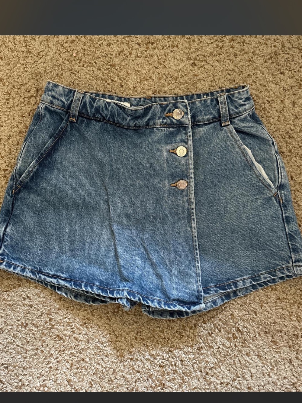 Zara Denim Button-Front Mini Skort in Blue